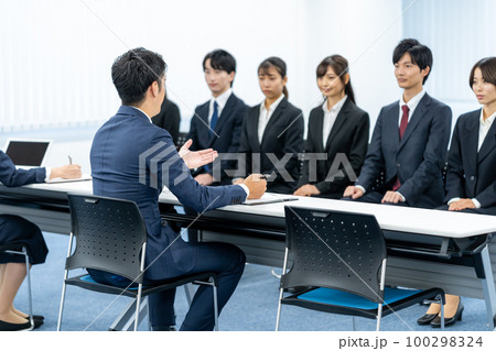 面接イメージ 100298324