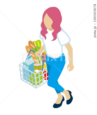 買い物をする人物　食料品の入った買い物カゴを持って歩く女性 - 半袖シャツ 100303678