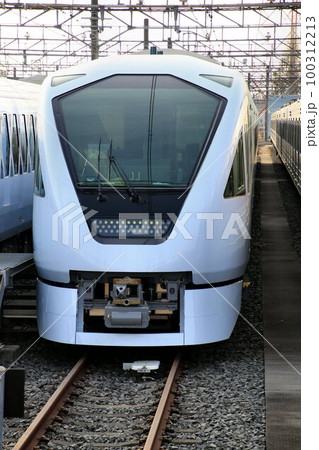 美しく輝く白磁の超豪華特急は日光・鬼怒川へ… 東武鉄道・新特急『スペーシアX』N100系 美しく輝く白磁の超豪華特急は日光・鬼怒川へ… 東武鉄道・新特急『スペーシアX』N100系 100312213