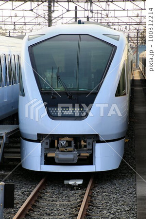 美しく輝く白磁の超豪華特急は日光・鬼怒川へ… 東武鉄道・新特急『スペーシアX』N100系 100312214