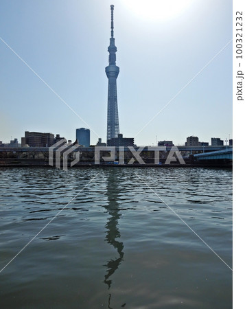 隅田川とスカイツリー 隅田川とスカイツリー 100321232