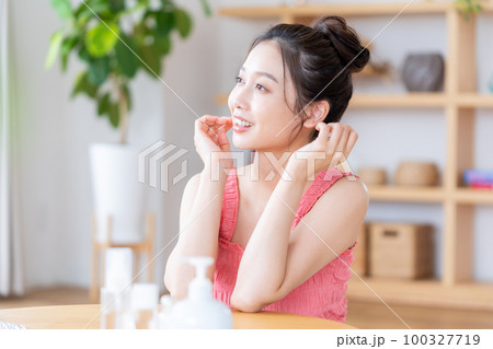 ビューティー 100327719