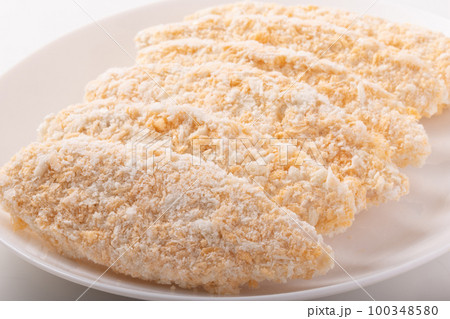 白身魚のフライ (冷凍状態) 白身魚のフライ (冷凍状態) 100348580