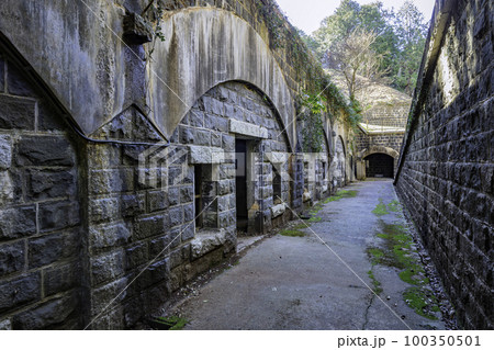 石原岳森林公園の石原岳堡塁跡（長崎県西海市） 100350501