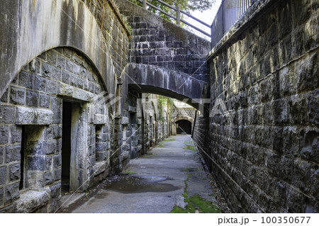 石原岳森林公園の石原岳堡塁跡（長崎県西海市） 100350677
