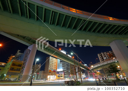 《愛知県》名古屋都市風景　名古屋高速東片端JCTの夜景 100352710