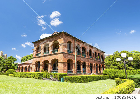 Building view of the Former British Consular Residence in Tamsui, New Taipei City, Taiwan. it is one of the famous attractions in Taiwan. 100356656