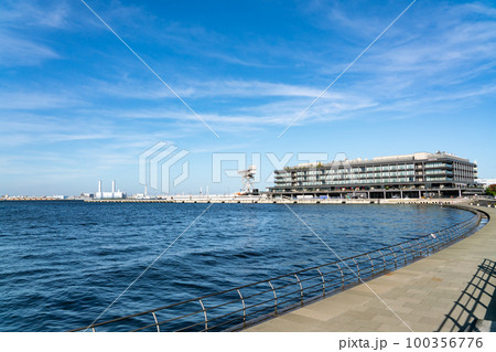 【神奈川県】晴天の横浜ベイエリア 【神奈川県】晴天の横浜ベイエリア 100356776
