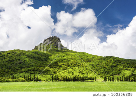 Mountain Da-Jian inside Kenting Ranch is the most eye-catching landmark of Kenting National Park in Pingtung, Taiwan. 100356809