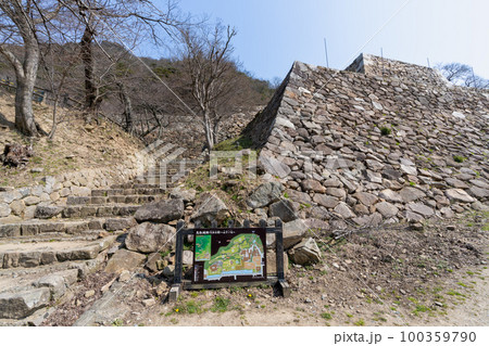 《鳥取県》鳥取城・鳥取城からの風景 100359790
