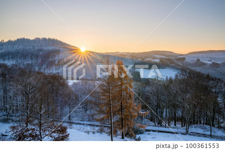 Winter landscape, Schmallenberg, Sauerland, Germany 100361553
