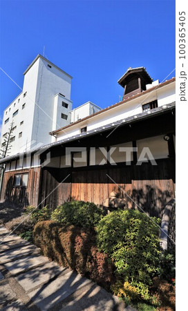 白鶴酒造資料館(兵庫県神戸市東灘区) 白鶴酒造資料館(兵庫県神戸市東灘区) 100365405