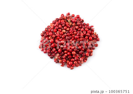red peppercorns 100365751