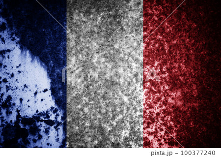 Old cracked wall with the flag painted Old cracked wall with the flag painted 100377240