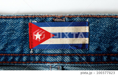 Flag on the label of the jeans Flag on the label of the jeans 100377823
