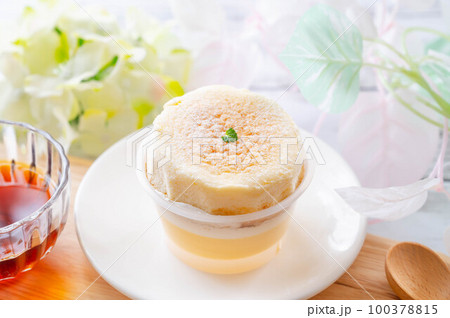 スフレプリンとコーヒー 100378815