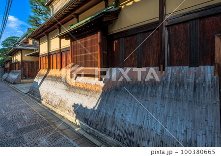 京都 東山 三寧坂 二寧坂 周辺の町並み 京都 東山 三寧坂 二寧坂 周辺の町並み 100380665