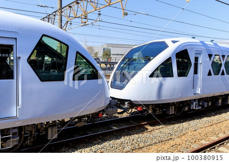 東武　N100系スペーシアxの甲種輸送の様子 100380915