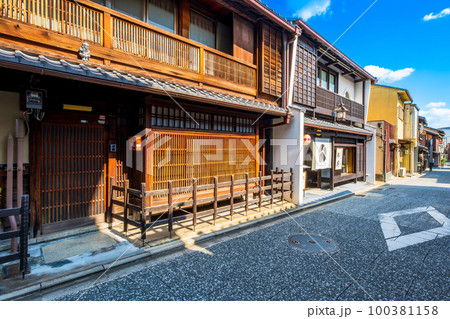 京都 上七軒の町並み 京都 上七軒の町並み 100381158