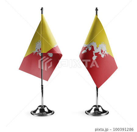 Small national flags of the Bhutan on a white background Small national flags of the Bhutan on a white background 100391286