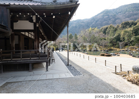 京都　嵯峨嵐山「天龍寺 曹源池庭園」 100403685