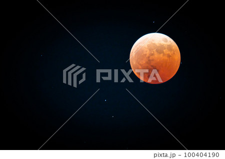 皆既月食　赤い月　レッドムーン 100404190