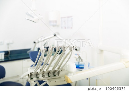 Interior of modern dental practice room Interior of modern dental practice room 100406373