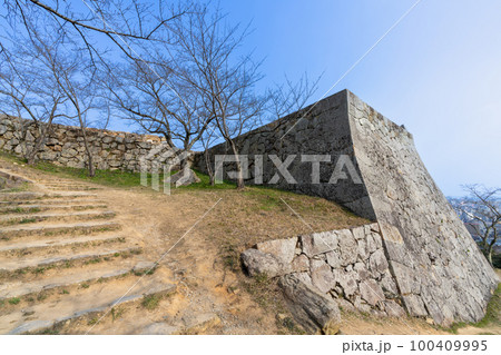 《鳥取県》米子城:・米子市久米町 100409995