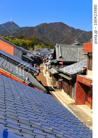 【三重県】晴天の関町関宿伝統的建造物群 【三重県】晴天の関町関宿伝統的建造物群 100423980