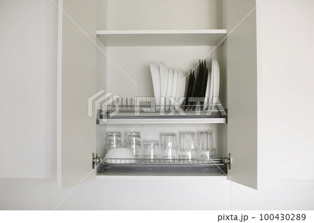 Organization for small spaces. Kitchen organization. Organization for small spaces. Kitchen organization. 100430289