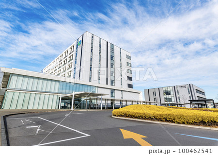 茨城県つくば市 晴天のつくば市役所 茨城県つくば市 晴天のつくば市役所 100462541