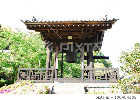 龍門山大興寺の鐘楼(静岡県牧之原市) 龍門山大興寺の鐘楼(静岡県牧之原市) 100464308