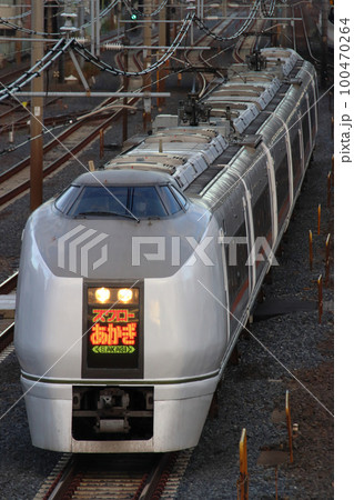 高崎線特急スワローあかぎ号：651系電車 100470264