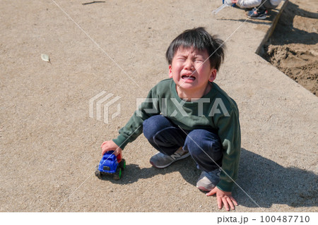 イヤイヤ期 100487710