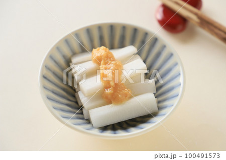 山うどの辛子酢味噌あえ 100491573