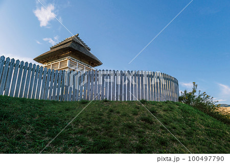 佐賀 吉野ヶ里遺跡 北内郭の物見櫓 100497790