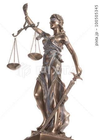Bronze statue of justice isolated on the white background. Legal law and justice concept. 100505345
