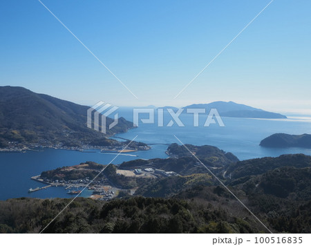 上関町「上盛山展望台」(上関海峡と上関大橋) 上関町「上盛山展望台」(上関海峡と上関大橋) 100516835