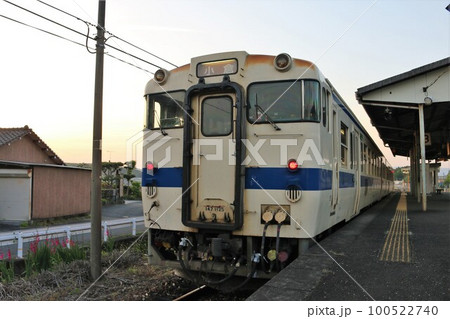 【JR九州】キハ147形(日田彦山線:添田駅) 【JR九州】キハ147形(日田彦山線:添田駅) 100522740