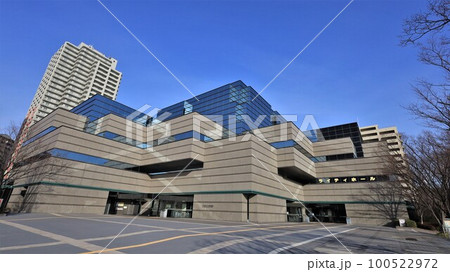大阪府立中央図書館（大阪府東大阪市） 100522972