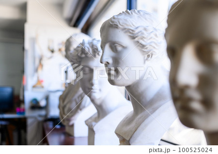 Image photo 100525024