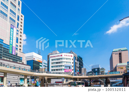 東京都　八王子駅北口ロータリー　マルベリーブリッジ 100532011