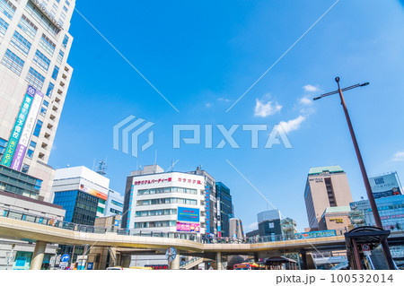東京都　八王子駅北口ロータリー　マルベリーブリッジ 100532014
