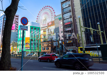 【北海道】札幌都市風景・ノルベサ観覧車 100532500