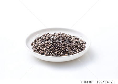 はぶ草茶 ケツメイシ 健康茶 健康飲料 乾燥させたエビスグサの種子 イメージ素材 はぶ草茶 ケツメイシ 健康茶 健康飲料 乾燥させたエビスグサの種子 イメージ素材 100536171