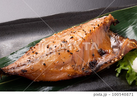 アジのみりん干し焼き 100540871