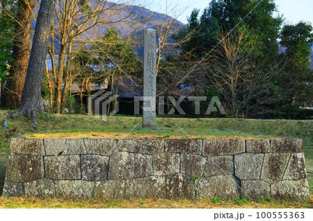 【岐阜県】関ケ原古戦場　徳川家康最後陣跡（床几場） 100555363