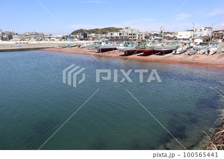 腰越漁港 100565441