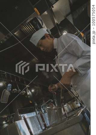 厨房 厨房 100575054