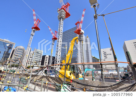 天神ビッグバン工事現場　福ビル街区建替プロジェクト　天神交差点付近 100577960